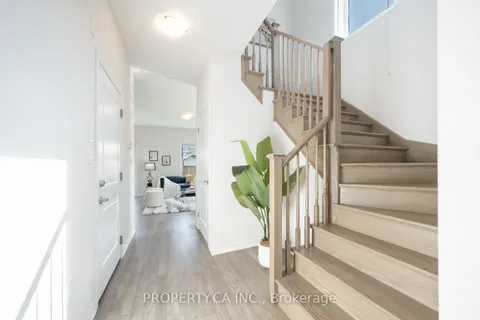 102 Bethune Avenue, ON L3B 0H5
