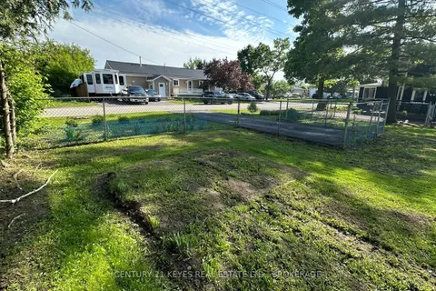 376 SECOND Street, ON K7G 2K1