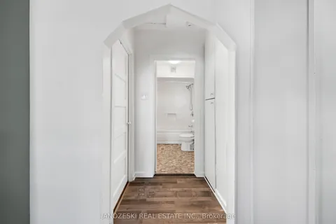 228 Princess Street, ON N0M 1L0