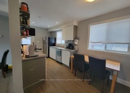 275 Raglan Road, ON K7K 1L7