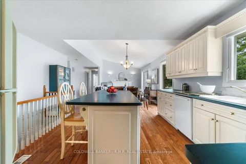 790 Hamilton Road, ON K8N 4Z5