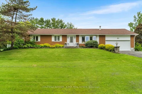 790 Hamilton Road, ON K8N 4Z5