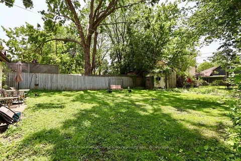 26 Mowat Street, ON N5A 2B7
