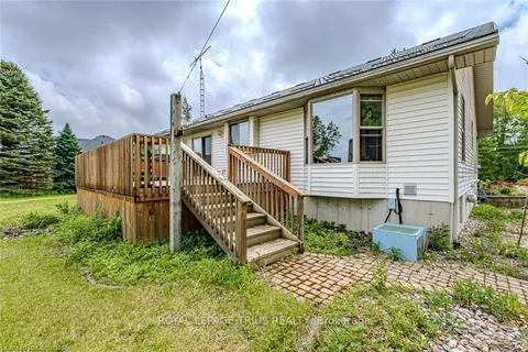 1938 Turkey Point Road, ON N3Y 4J9