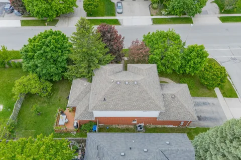 444 Burnett Avenue, ON N1T 1L3