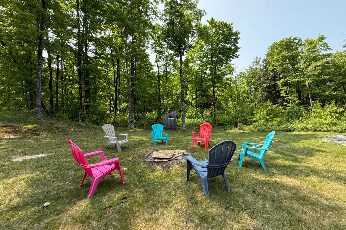 1854 The South Road, ON K0L 1P0