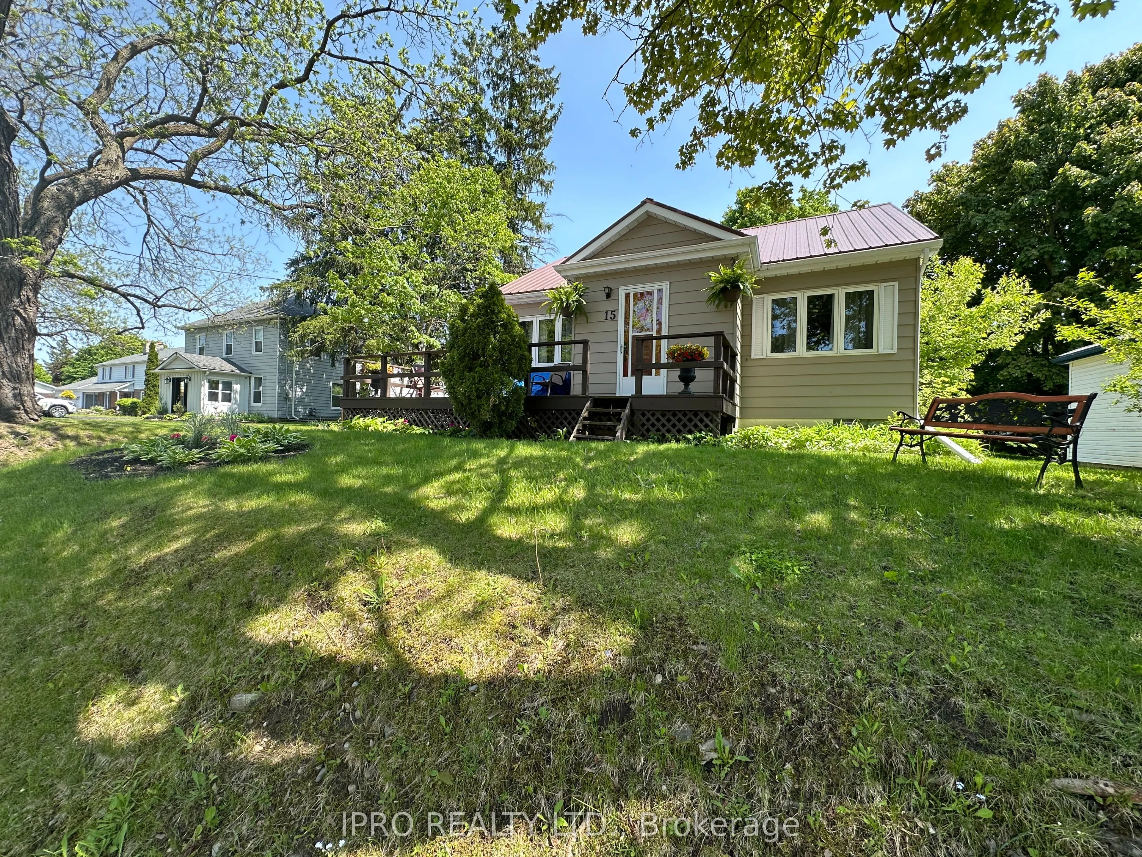 15 Millwood Road, ON N0B 1T0