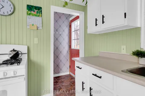 15 Millwood Road, ON N0B 1T0