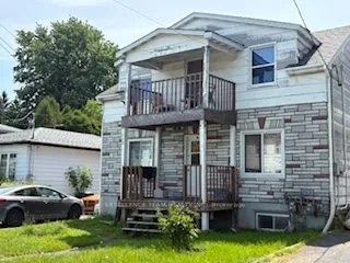 320 +322 Andre Avenue, ON K6J 3A1