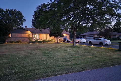 1467 Niagara Parkway, ON L2A 5M4