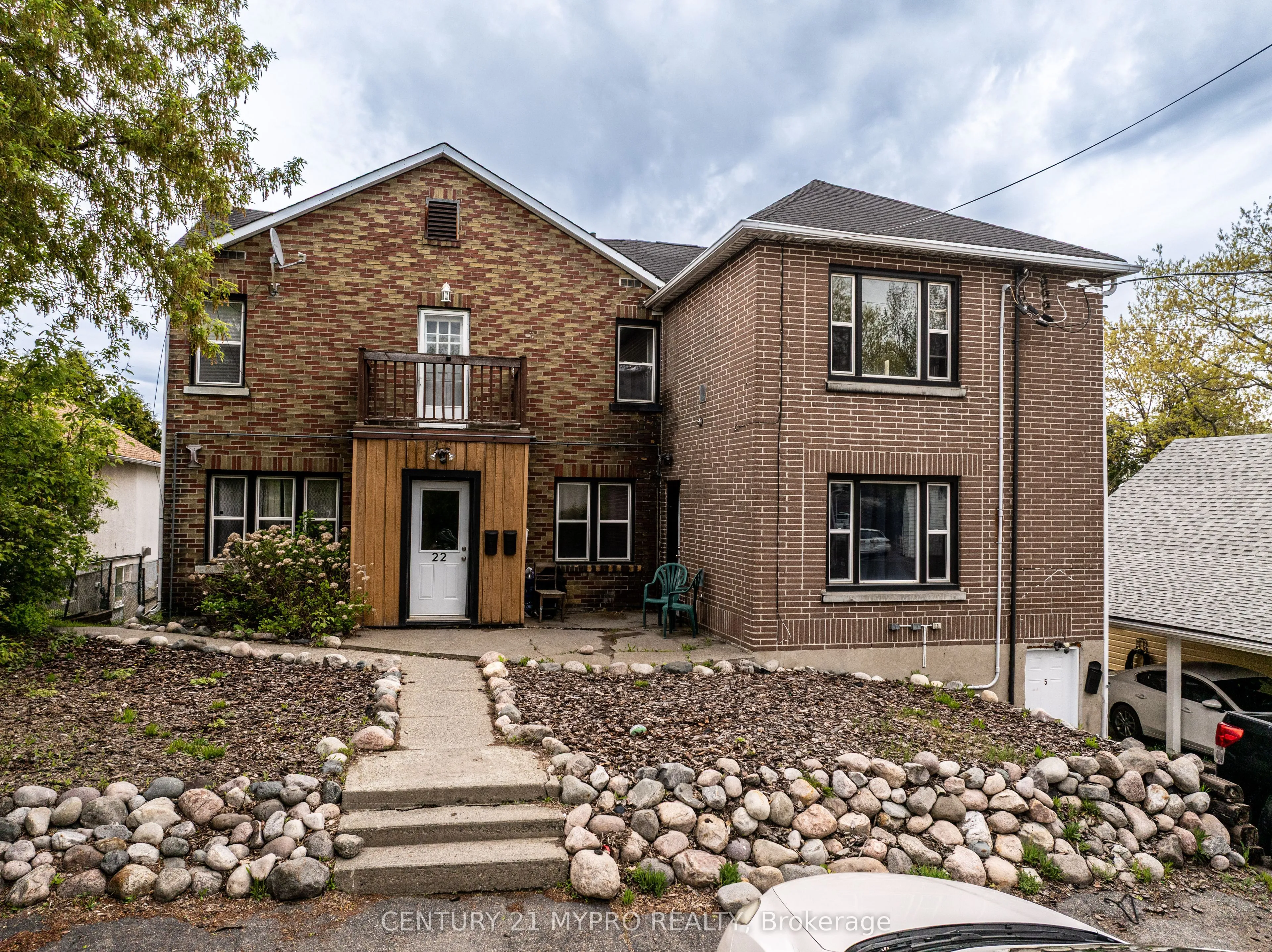 22 Whittaker Street, ON P3C 3W9