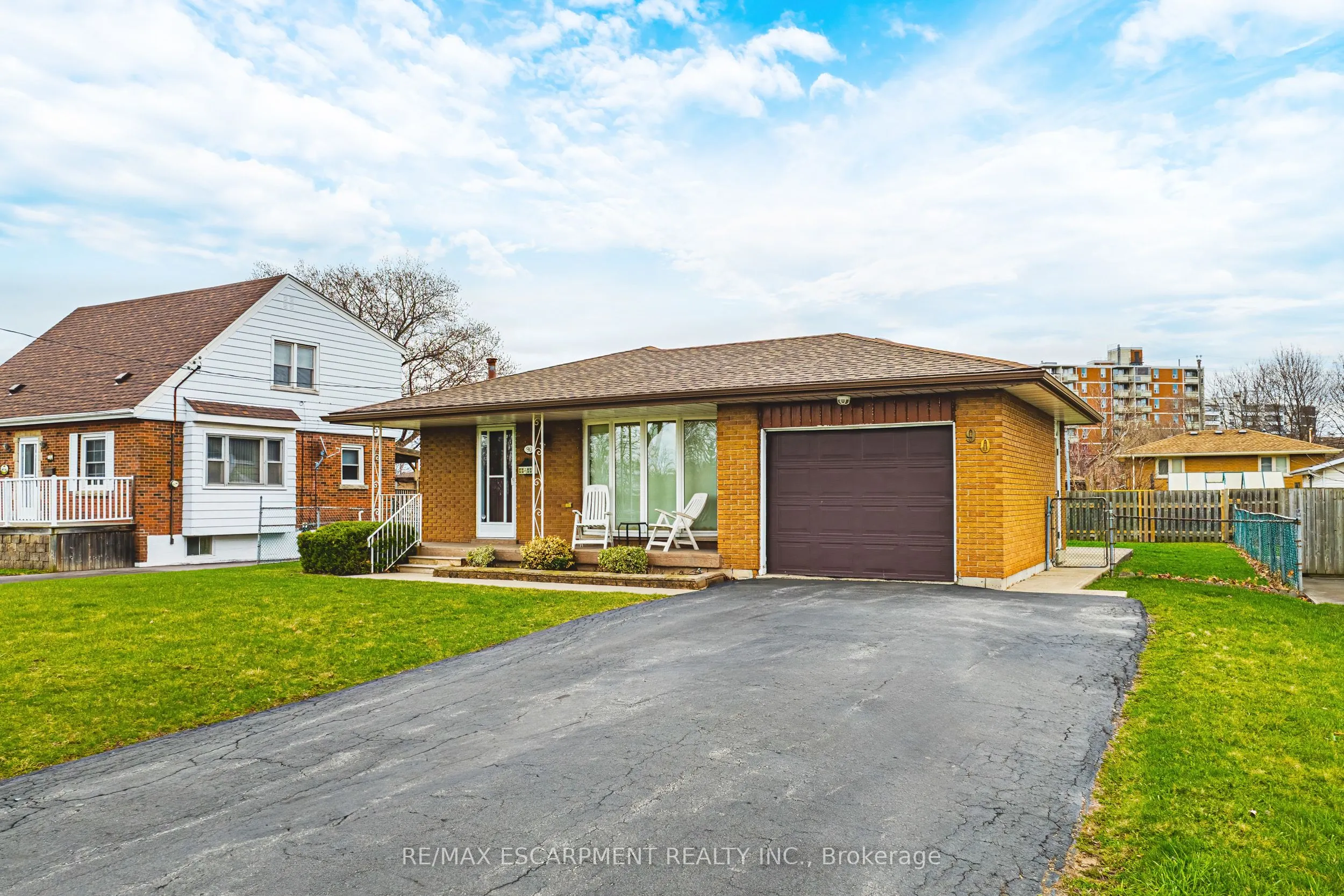 90 Pottruff Road, ON L8H 2M1