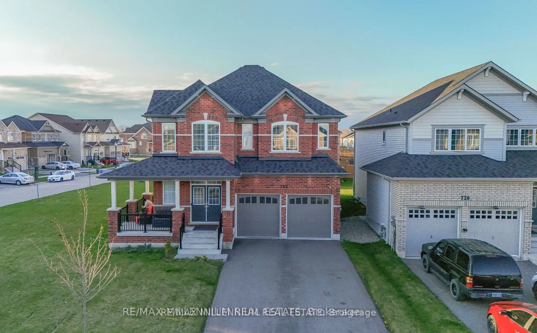 732 Gilmour Crescent, ON L9V 3X2