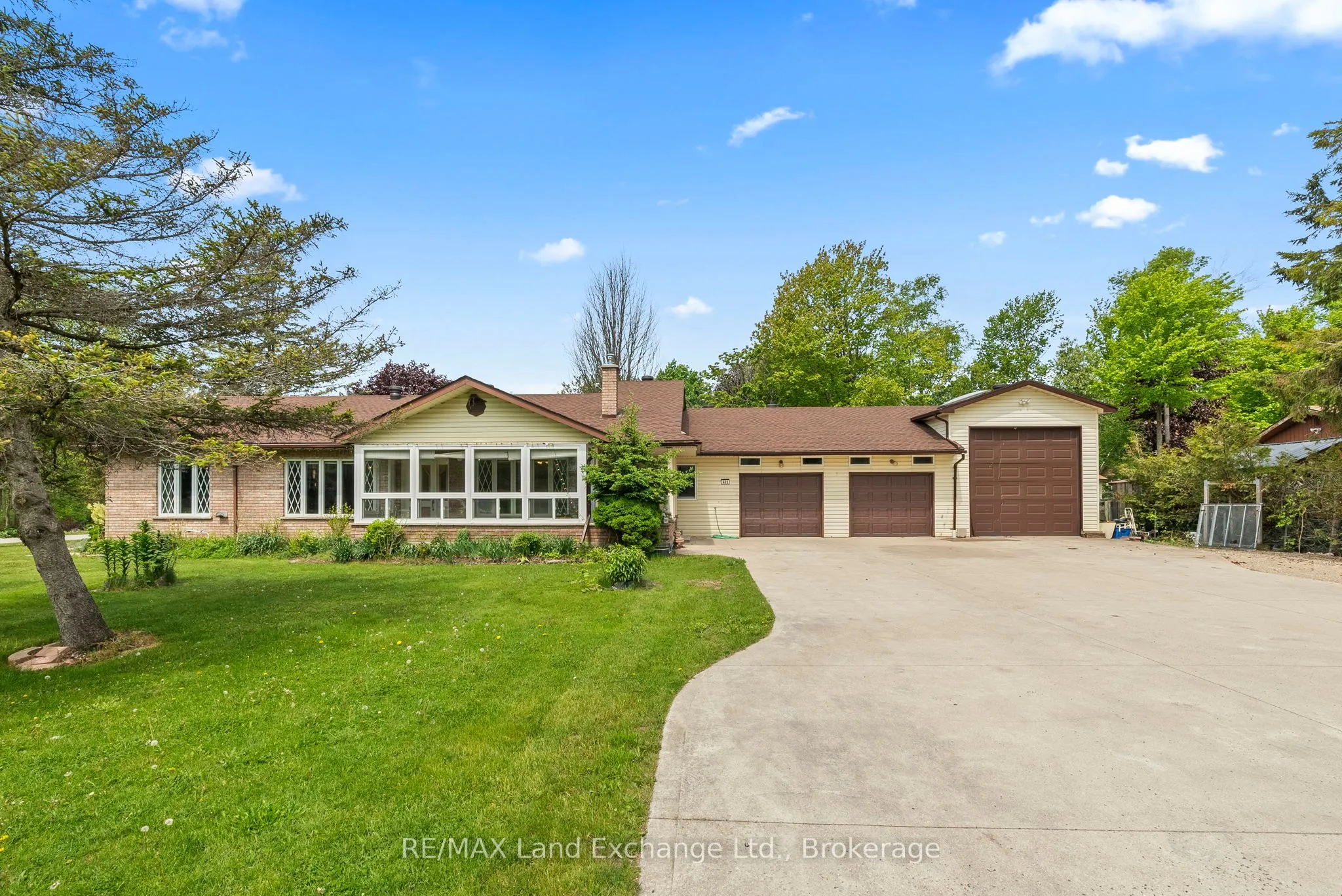 401 Winnebago Road, ON N2Z 2X3