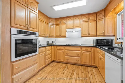 401 Winnebago Road, ON N2Z 2X3