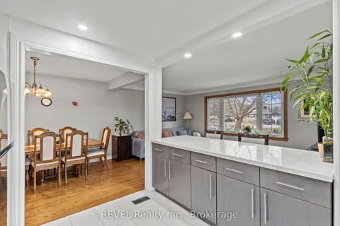 8 Bedford Court, ON L2N 4C8