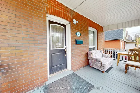 64 Eagle Avenue, ON N3S 1Y9