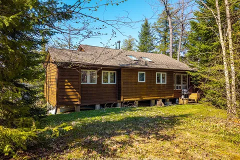25 Dancy Lane, ON P2A 0B5