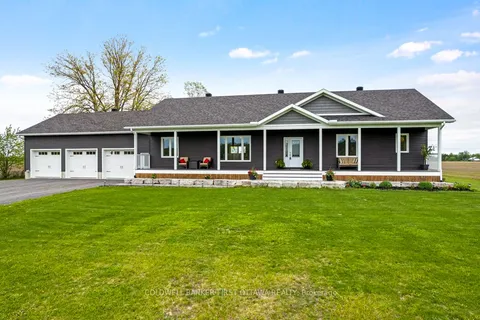 800 Waba Road, ON K0A 2X0