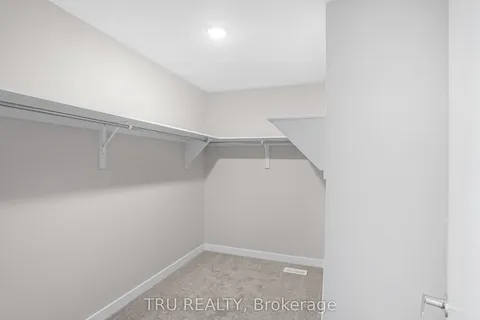 517 Oldenburg Avenue, ON K0A 2Z0
