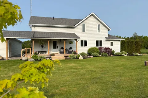 2433 County Road 121 Road, ON K0M 1C0