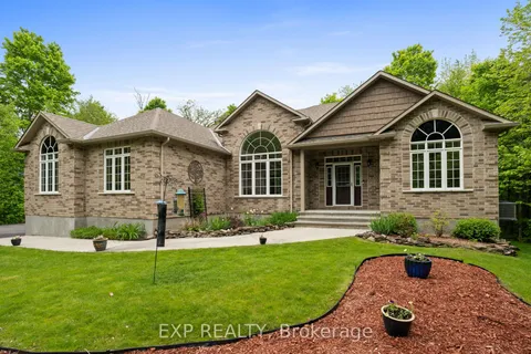 213 Justin Drive, ON K7C 0C4