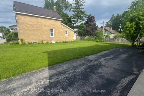 76 5th Street, ON N0G 1L0