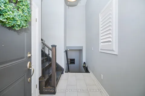 28 Churchill Street, ON L2S 2P2