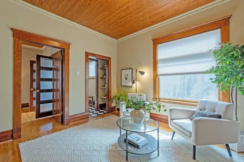 16 Woodward Avenue, ON N6H 2G7