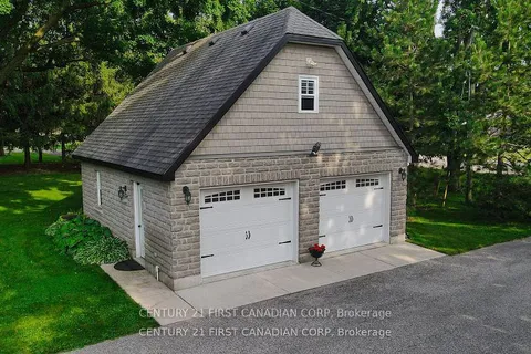 1772 Perth Rd 139 Road, ON N4X 1C8