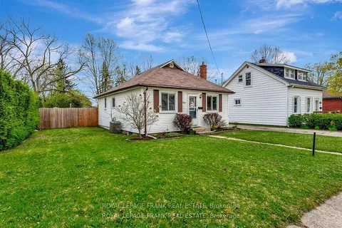 107 Fulton Street, ON N3R 4E9
