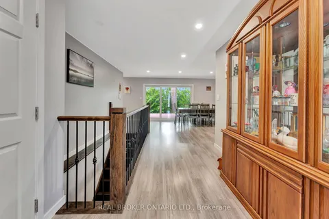 12 Albert Street, ON N5V 2L8