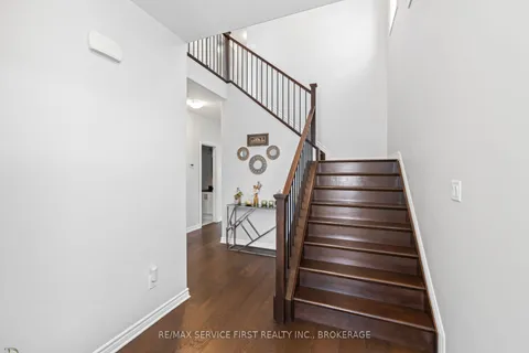 1662 Brookedayle Avenue, ON K7P 0S9