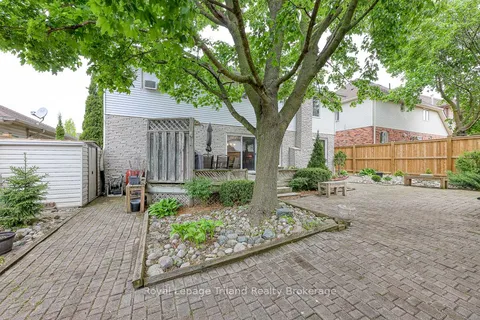 14 Blackfoot Place, ON N4T 1E2