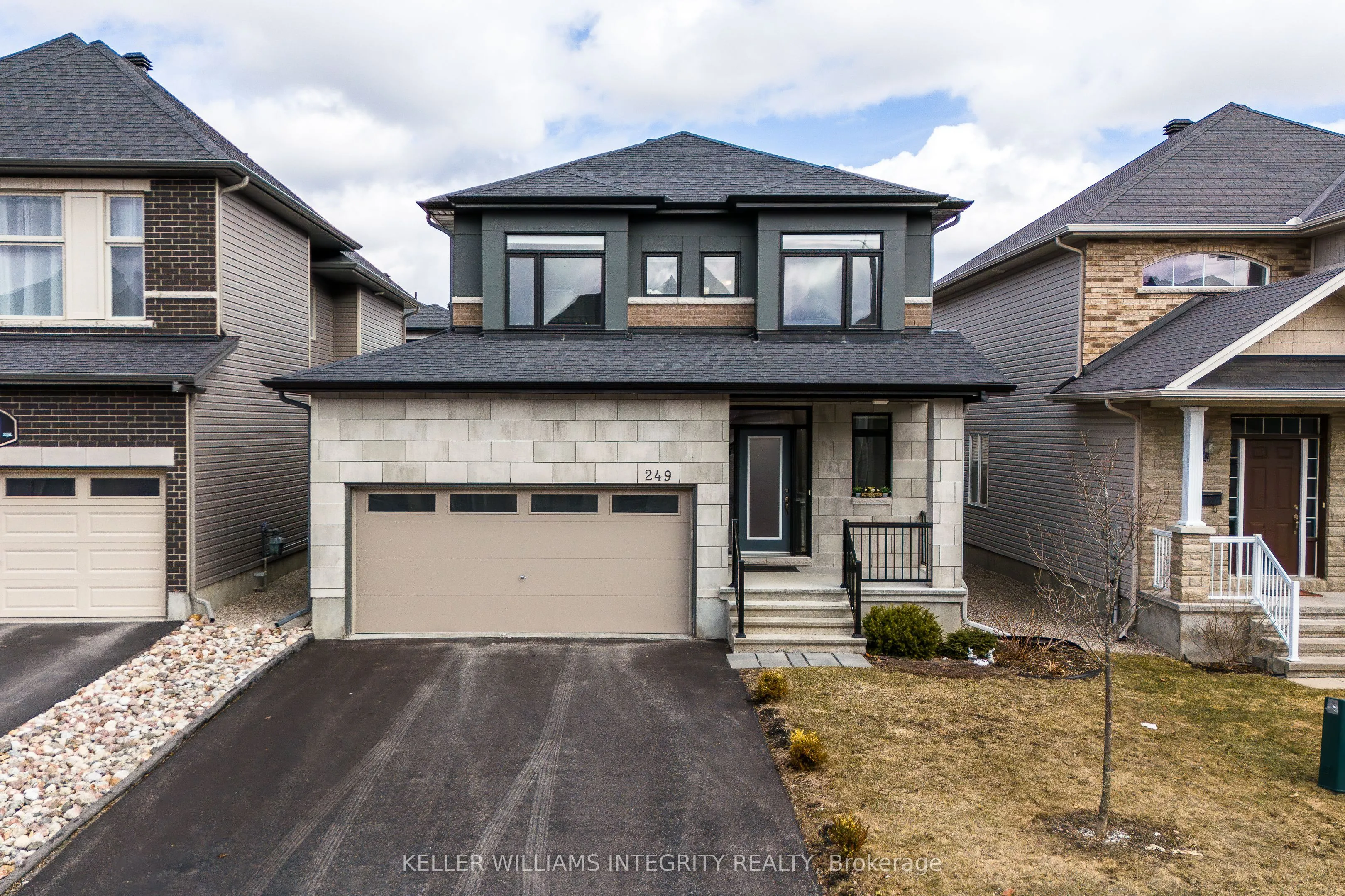 249 Fountainhead Drive, ON K1W 0H4