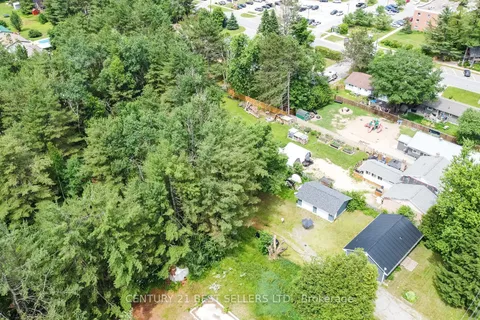 253 Maple Street, ON P1L 1K3