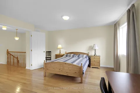 41 Tobermory Crescent, ON K2K 2S2