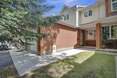 41 Tobermory Crescent, ON K2K 2S2