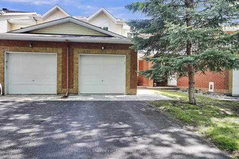 41 Tobermory Crescent, ON K2K 2S2
