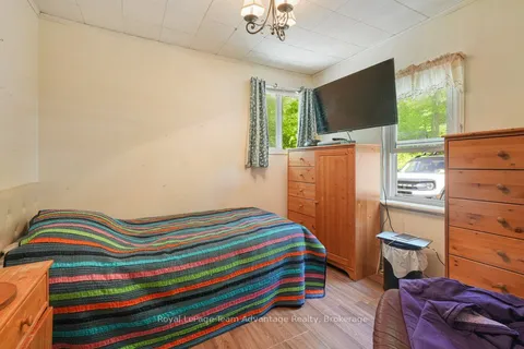 19 Allan Crescent, ON P2A 2W8