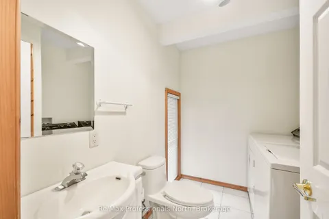 490 Brown Street, Gravenhurst, ON P1P 1G6