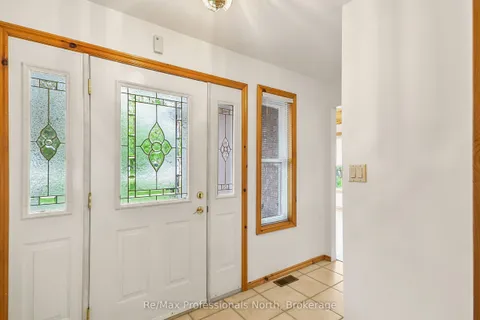 490 Brown Street, Gravenhurst, ON P1P 1G6