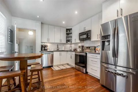 107 Ellis Crescent, ON N2J 2C1