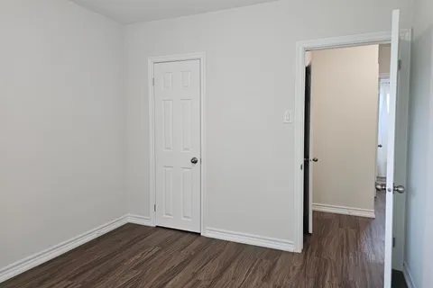 8406 Willoughby Drive, ON L2G 6X5