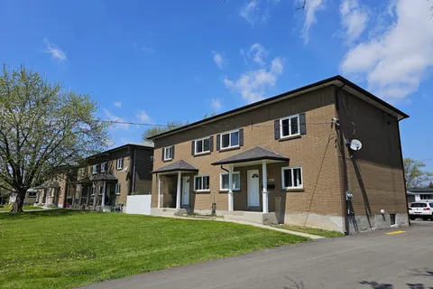 8418 Willoughby Drive, ON L2G 6X5