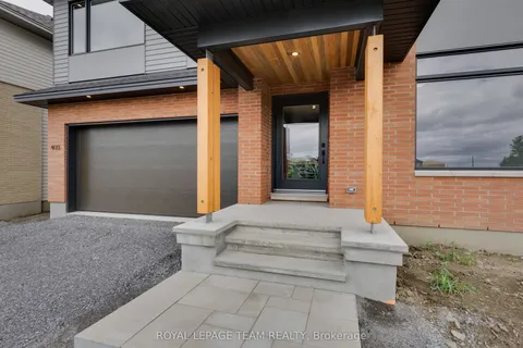 405 Point Grey Terrace, ON K2K 0M5
