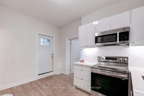 115 Cannon Street, ON L8L 2A2