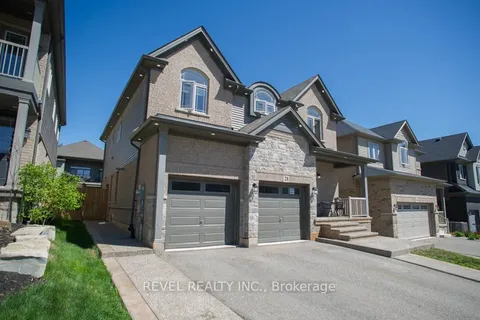 28 Vic Chambers Place, ON N3L 0E6