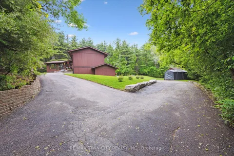 6587 Wellington Road 34 Road, ON N3C 2V4