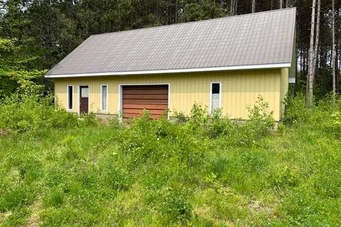 18500 Highway 60 Highway, ON K0J 1B0